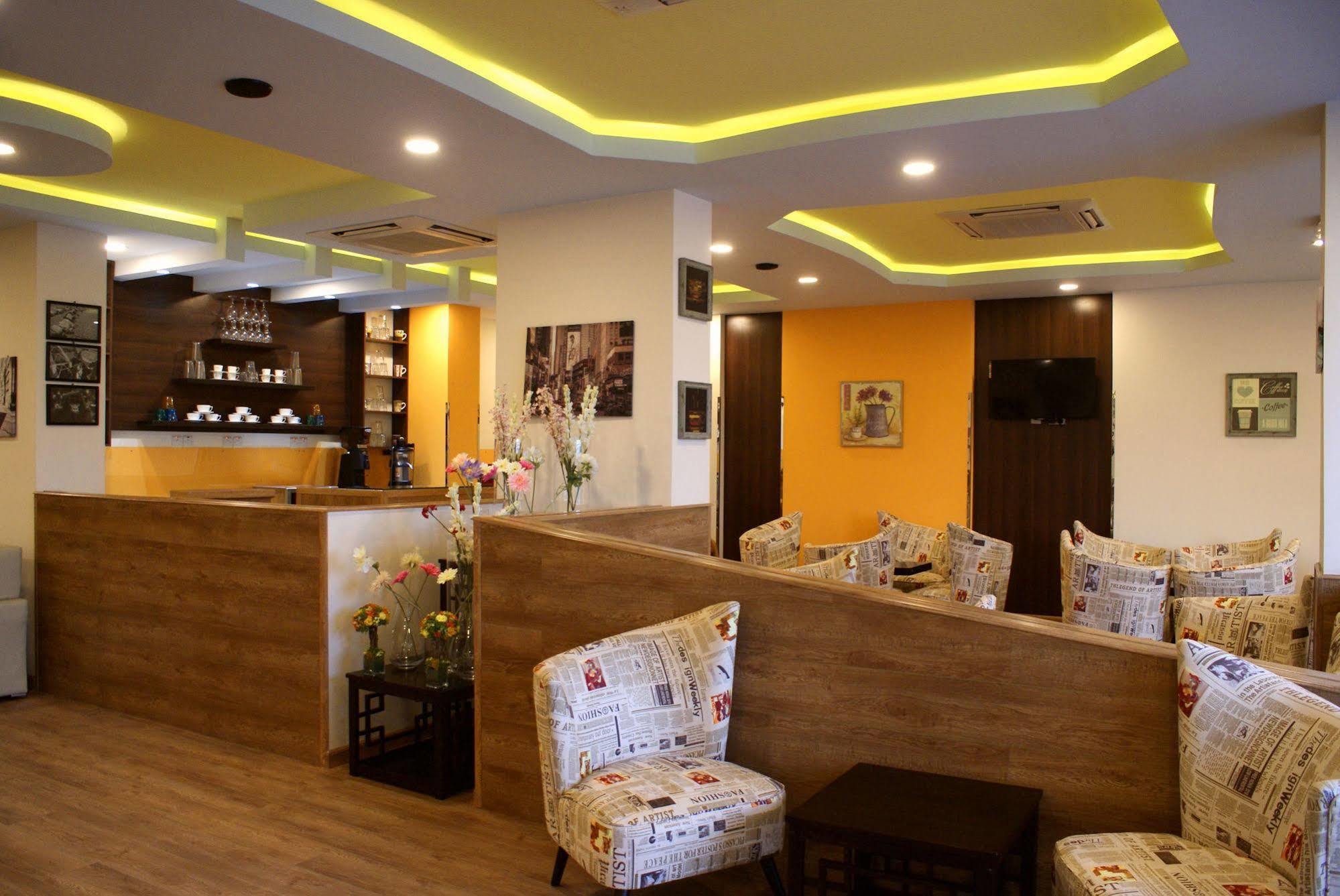 Weekend Hotel & Apartments Maskat Exterior foto
